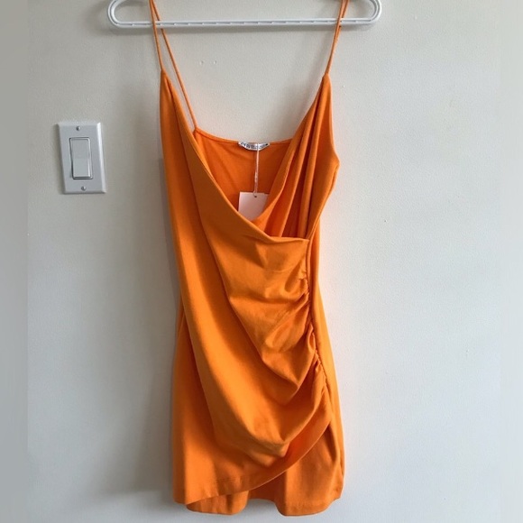 BNWT ZARA dress - Picture 1 of 7